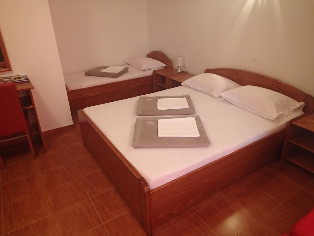 Villa Bosac กราดัซ ภายนอก รูปภาพ